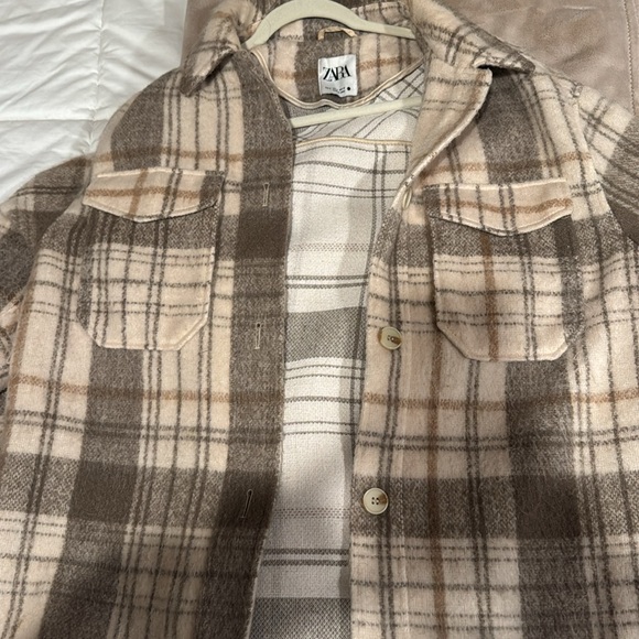 Zara oversized flannel coat. - Picture 4 of 6